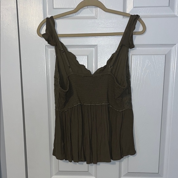 Shyanne Olive Green Lace Blouse - Picture 3 of 3
